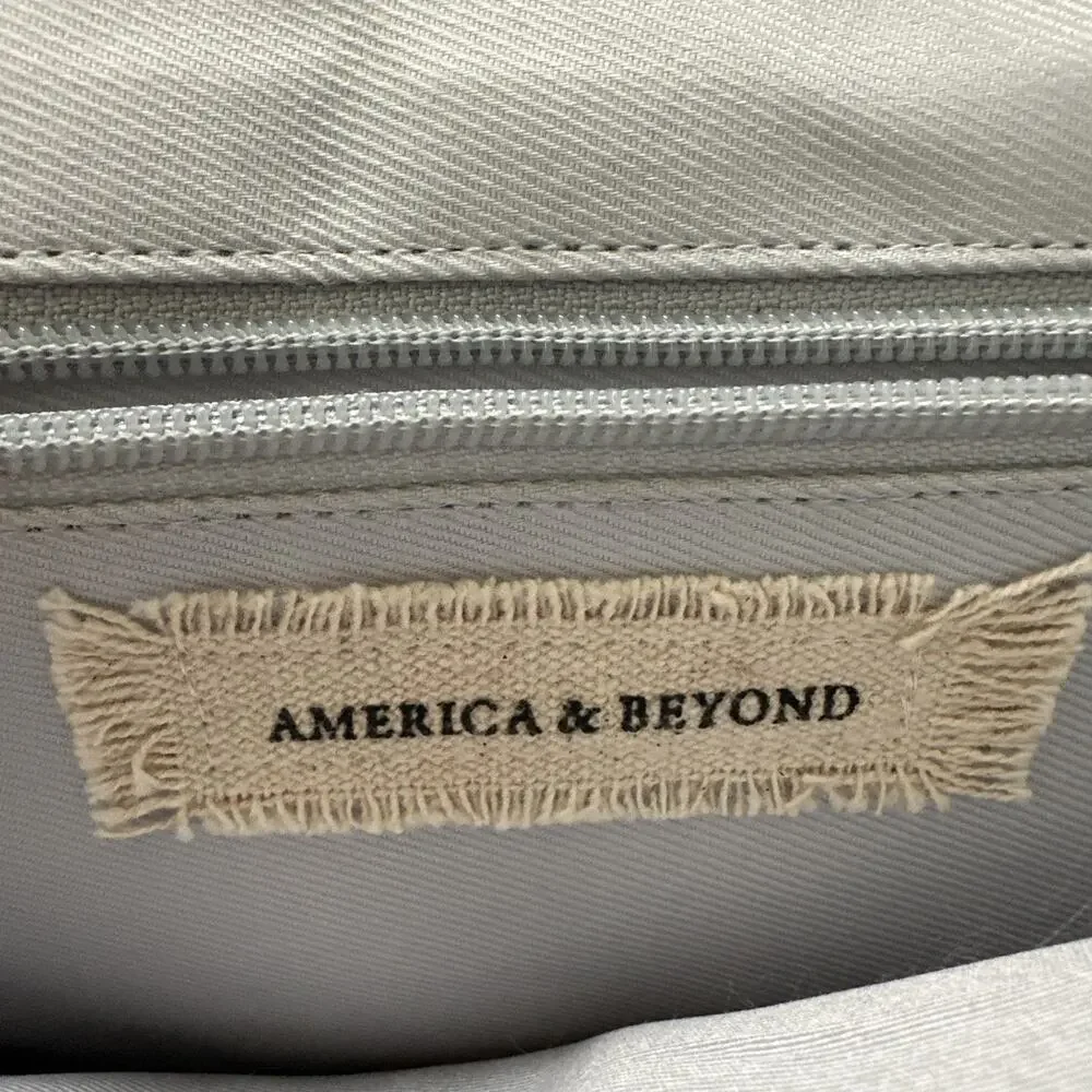 America & Beyond Shoulder Bag Blue Tweed Beaded Chain Crossbody Strap Preppy